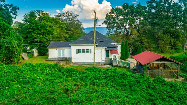 287 S Oak Street, Whitwell, TN 37397