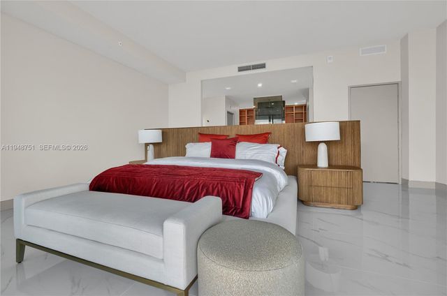 700 NE 24 Ph5801 PH5801, Miami, FL 33137