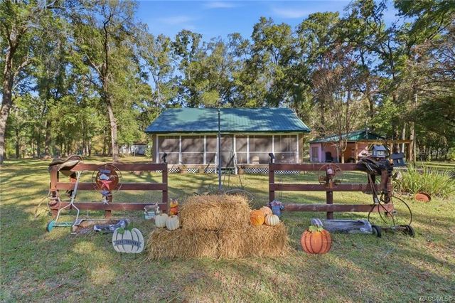 8110 SW 88TH LANE, Trenton, FL 32693