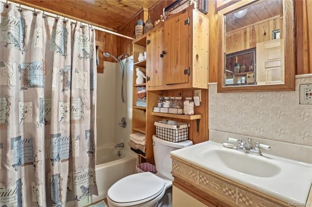 8110 SW 88TH LANE, Trenton, FL 32693