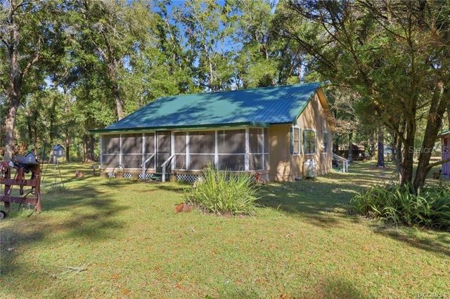 8110 SW 88TH LANE, Trenton, FL 32693