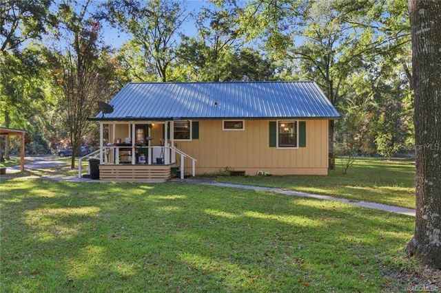 8110 SW 88TH LANE, Trenton, FL 32693