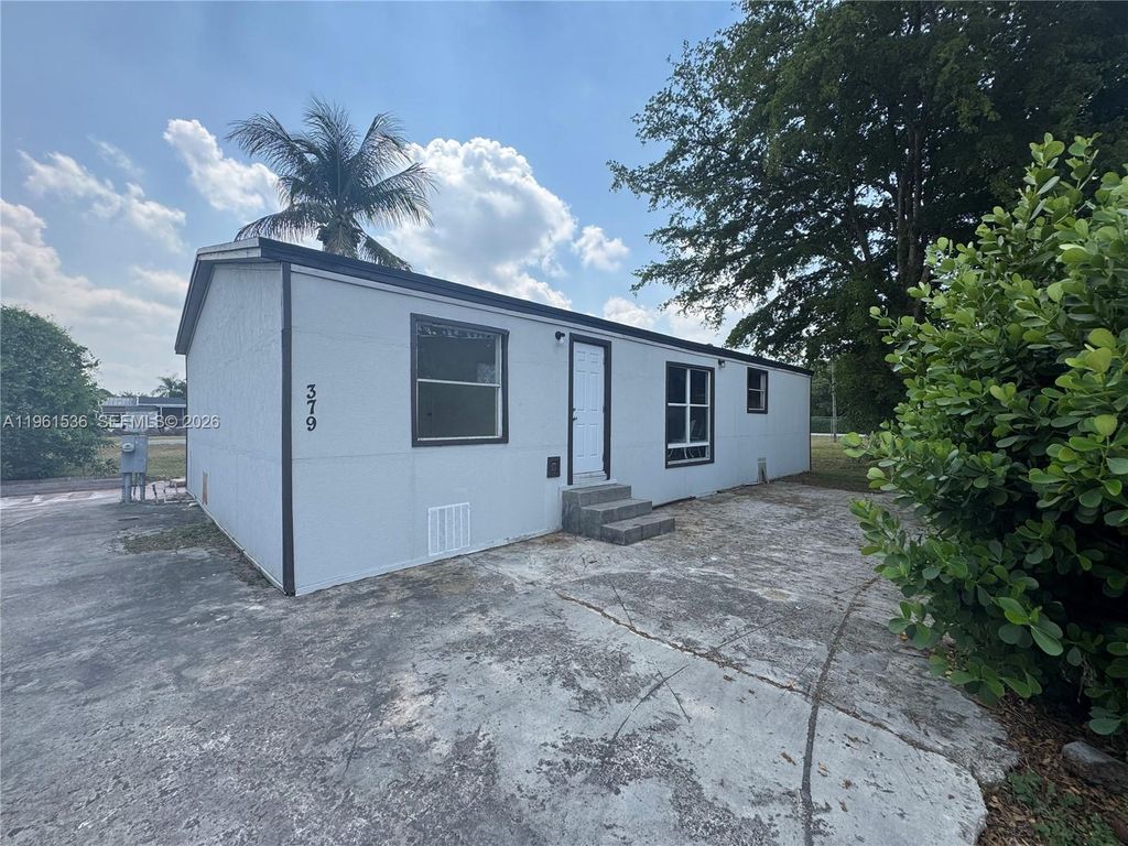 19800 SW 180th Avenue 379, Miami, FL 33187