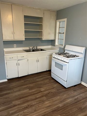 409 Wildwood Drive, Mesquite, TX 75149