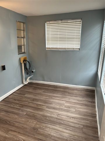 409 Wildwood Drive, Mesquite, TX 75149