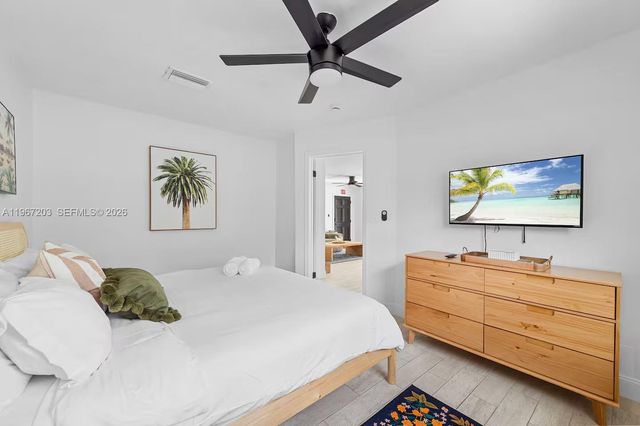 1469 NW 10th St, Dania Beach, FL 33004