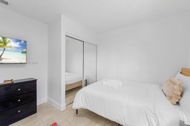 1469 NW 10th St, Dania Beach, FL 33004