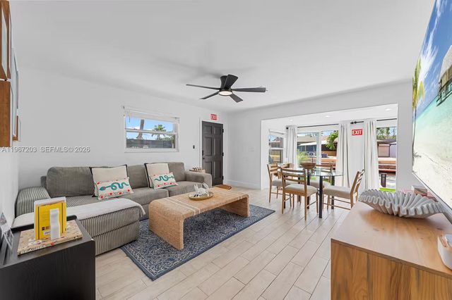 1469 NW 10th St, Dania Beach, FL 33004