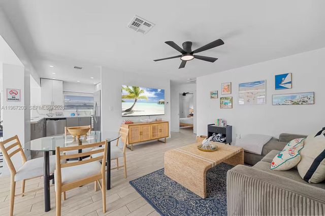 1469 NW 10th St, Dania Beach, FL 33004