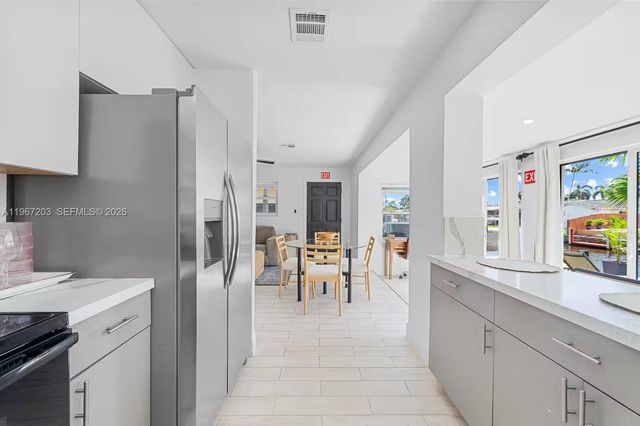 1469 NW 10th St, Dania Beach, FL 33004