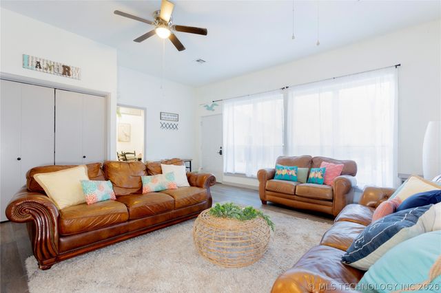 116942 S 4244 Road, Eufaula, OK 74432