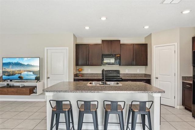11944 MIRACLE MILE DRIVE, Riverview, FL 33578