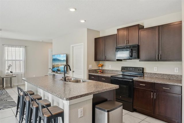 11944 MIRACLE MILE DRIVE, Riverview, FL 33578