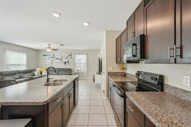 11944 MIRACLE MILE DRIVE, Riverview, FL 33578