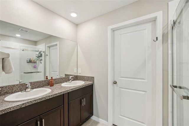 11944 MIRACLE MILE DRIVE, Riverview, FL 33578