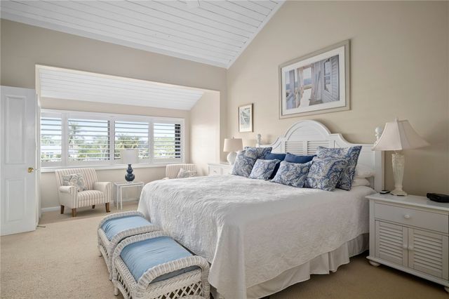 902 Spyglass Lane 902-B, Vero Beach, FL 32963