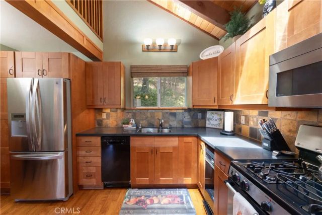 26637 Lake Forest Drive, Twin Peaks, CA 92391