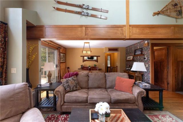 26637 Lake Forest Drive, Twin Peaks, CA 92391