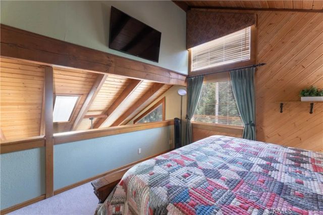 26637 Lake Forest Drive, Twin Peaks, CA 92391