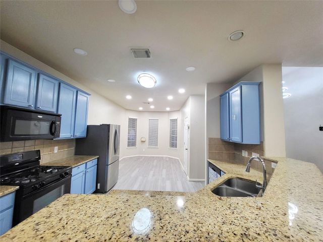 7334 Jacobs Well Drive, Richmond, TX 77407