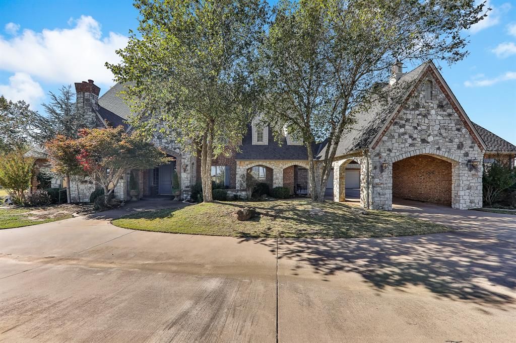 3920 S Ladd Avenue, Goldsby, OK 73093