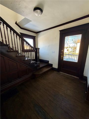 910 South Main Street, Shelby, NY 14103