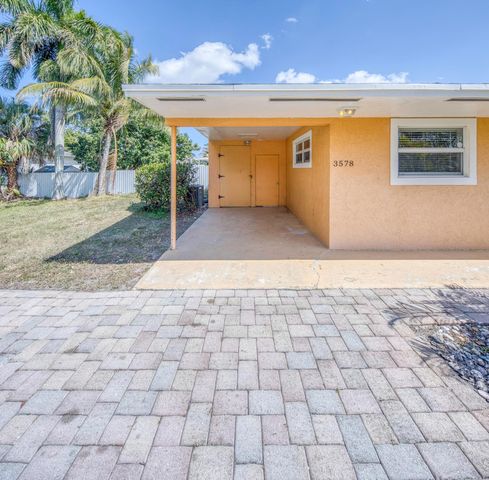 3578 Coconut Road, Palm Springs, FL 33461