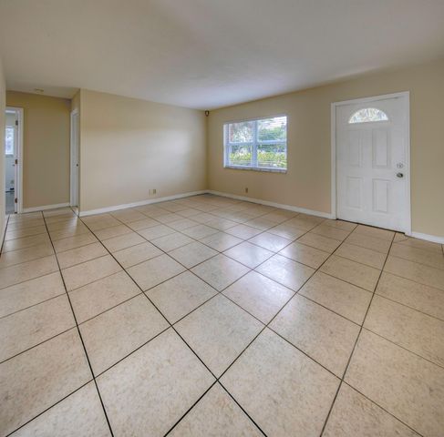 3578 Coconut Road, Palm Springs, FL 33461