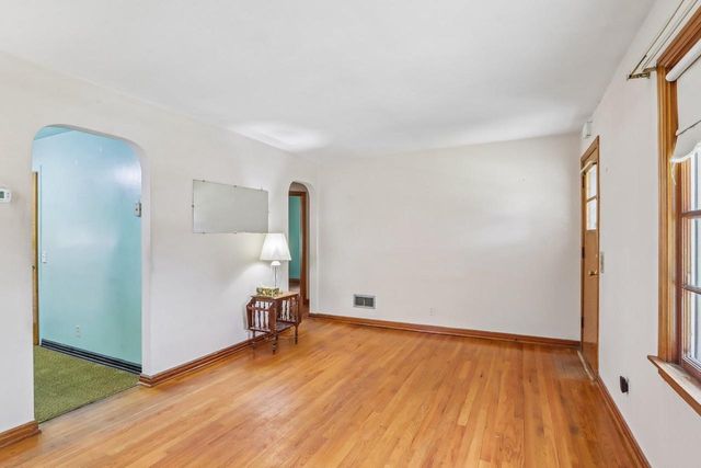 1922 Boyd Avenue, Madison, WI 53704