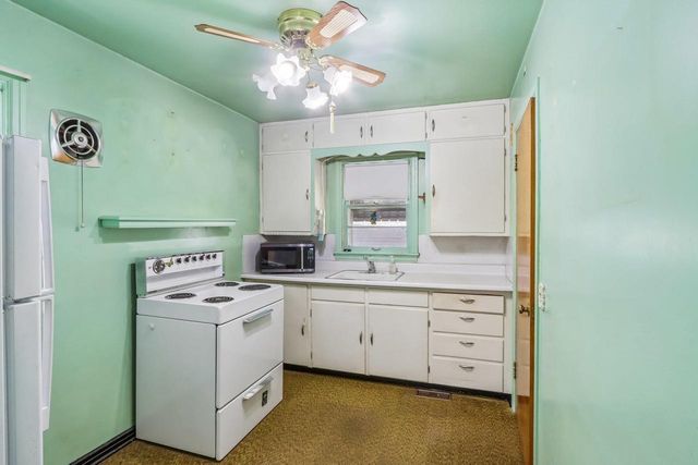 1922 Boyd Avenue, Madison, WI 53704