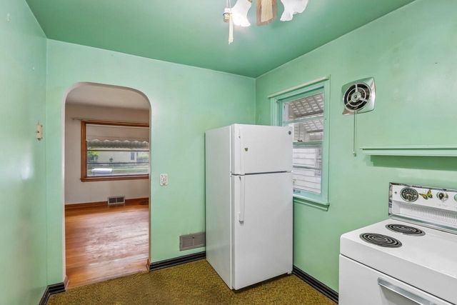 1922 Boyd Avenue, Madison, WI 53704