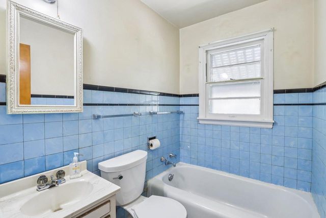 1922 Boyd Avenue, Madison, WI 53704