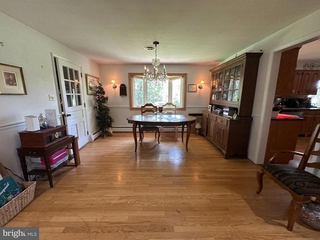 296 OVERHILL DRIVE, Chambersburg, PA 17202