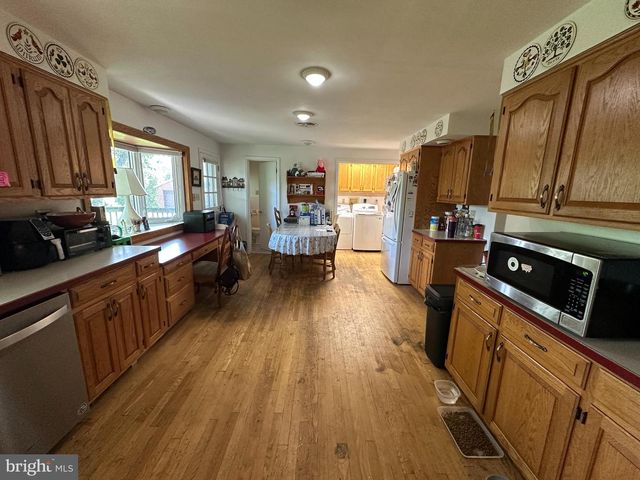 296 OVERHILL DRIVE, Chambersburg, PA 17202