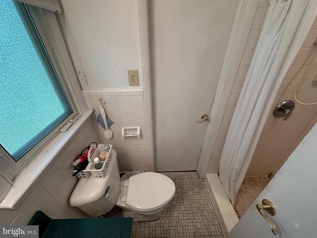 296 OVERHILL DRIVE, Chambersburg, PA 17202