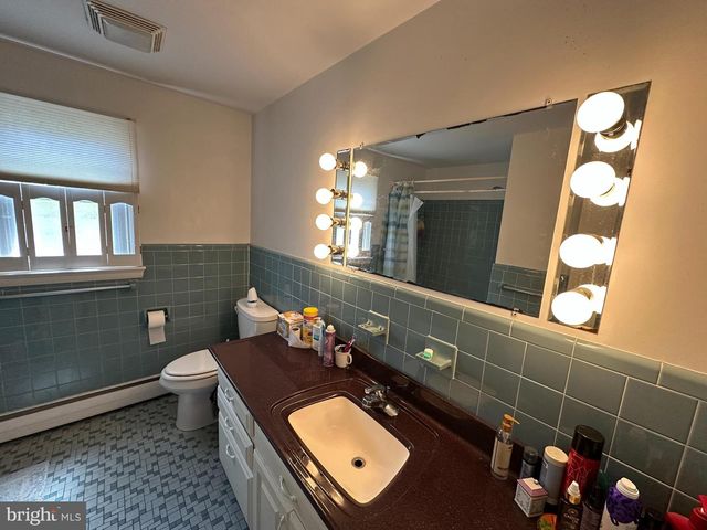296 OVERHILL DRIVE, Chambersburg, PA 17202