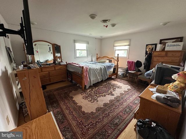 296 OVERHILL DRIVE, Chambersburg, PA 17202