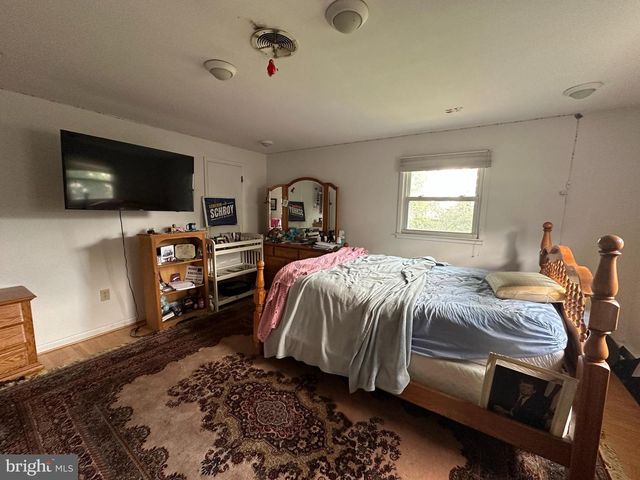 296 OVERHILL DRIVE, Chambersburg, PA 17202
