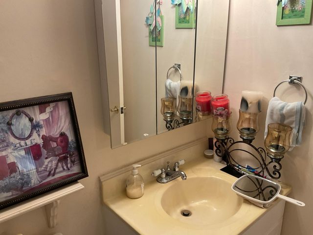 334 Pine Ridge Circle C-1, Greenacres, FL 33463