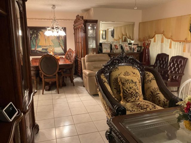 334 Pine Ridge Circle C-1, Greenacres, FL 33463