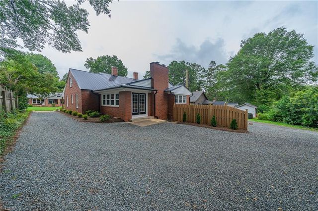 415 Ford Street, Lexington, NC 27292