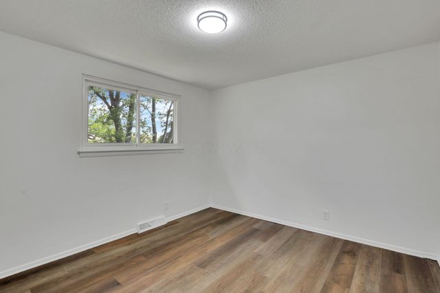 2446 Daily Road, Columbus, OH 43232