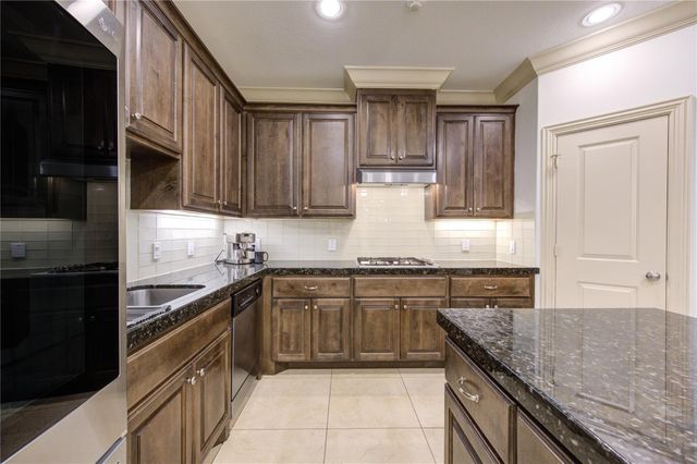 13606 Teal Bluff Lane, Houston, TX 77077