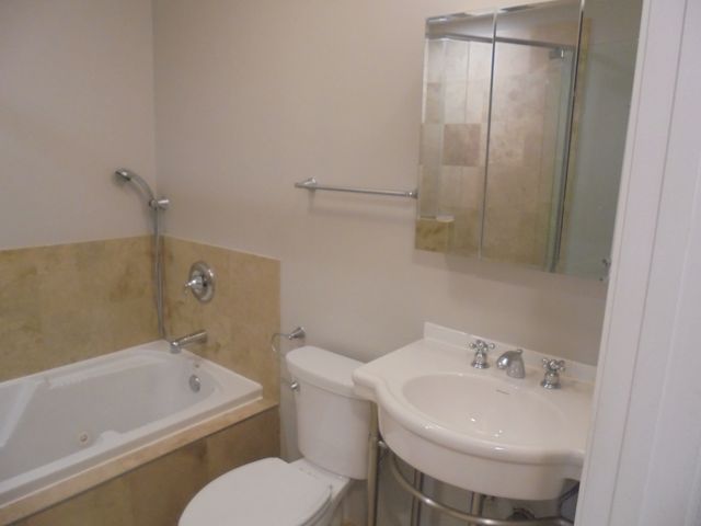 4730 Calvert Drive C2, Rolling Meadows, IL 60008