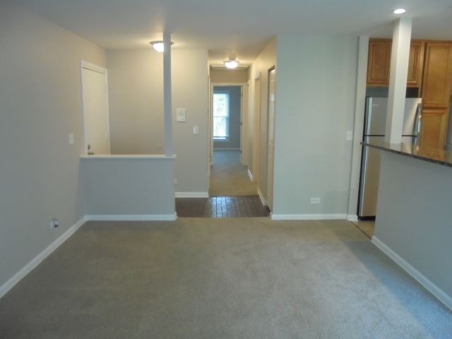 4730 Calvert Drive C2, Rolling Meadows, IL 60008