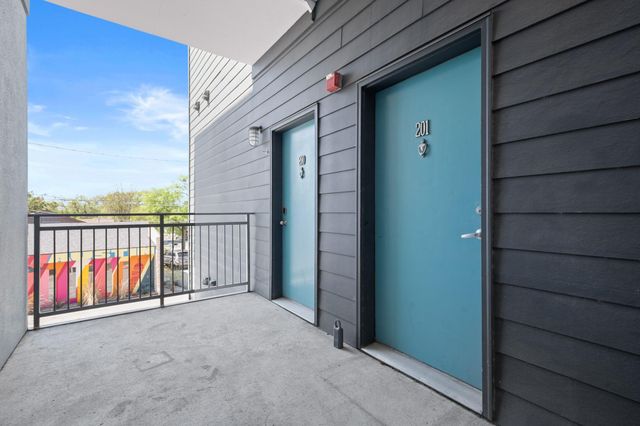 2931 E 12th ST 201, Austin, TX 78702