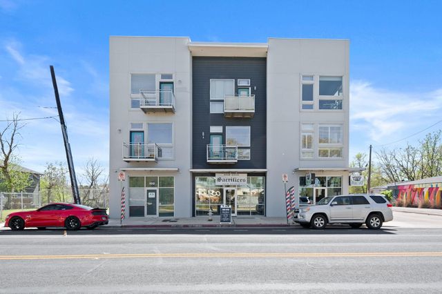 2931 E 12th ST 201, Austin, TX 78702