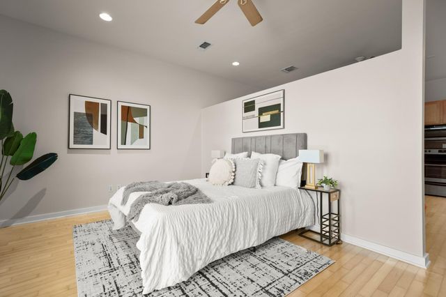 2931 E 12th ST 201, Austin, TX 78702