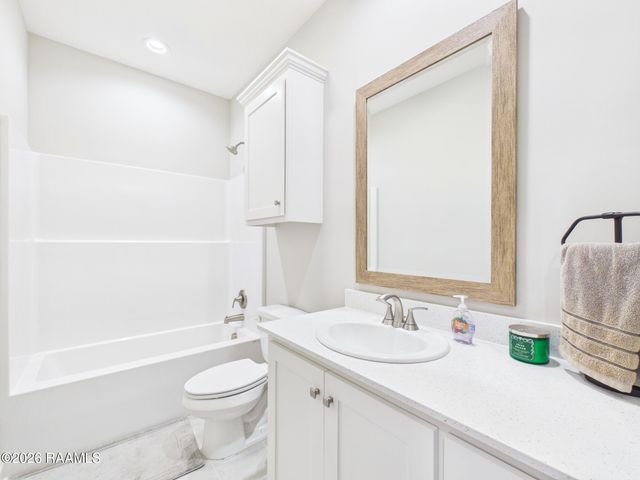 301 Adry Lane, Youngsville, LA 70592