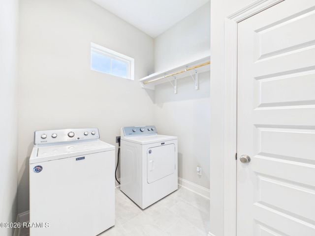 301 Adry Lane, Youngsville, LA 70592